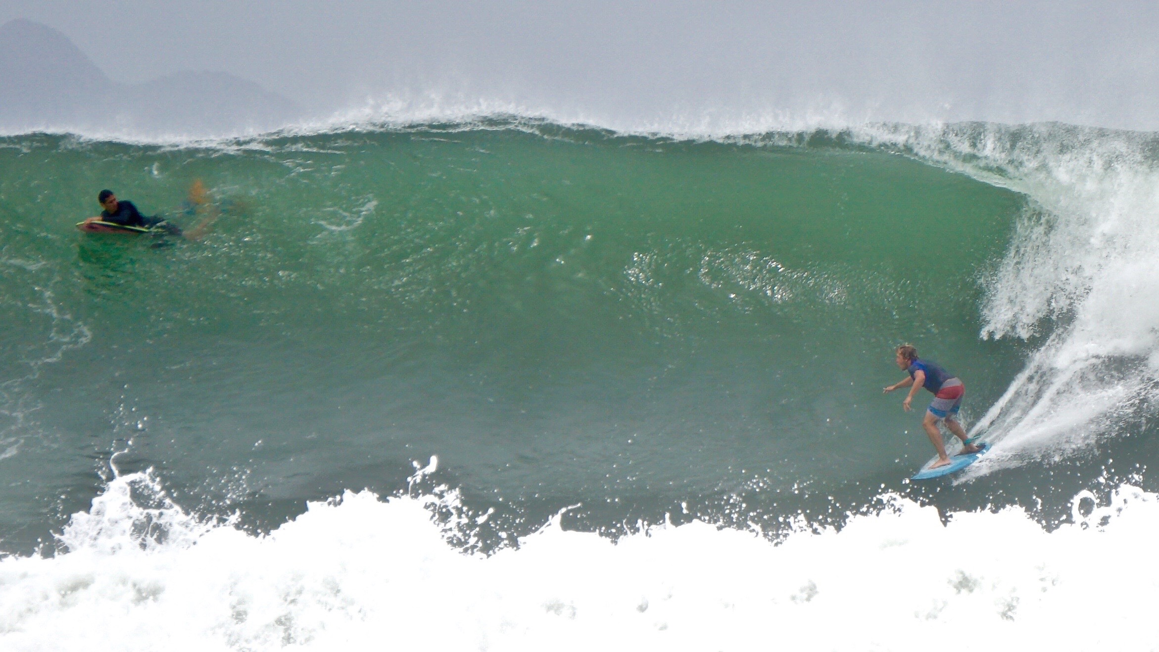 Double on sale overhead wave